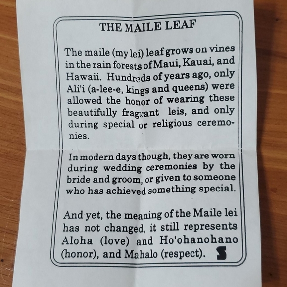 Boho /Beach / Tropical Silver Maile Leaf Bracelet - Picture 4 of 5